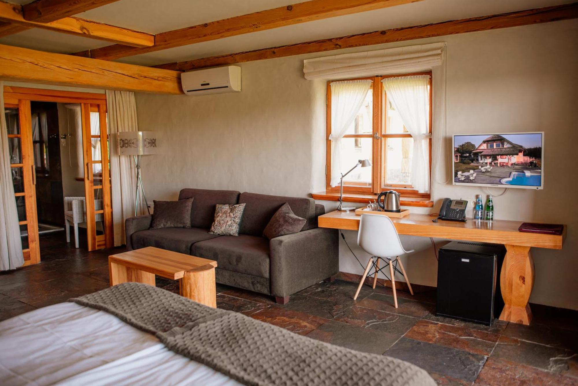 Wielki Głęboczek Osada Gleboczek. Vine Resort&Spa מראה חיצוני תמונה